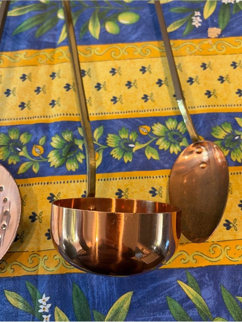 VTG Copper Utensil Set of 4 Hanging Ladle Spatula  Spoon w  Brass Handles